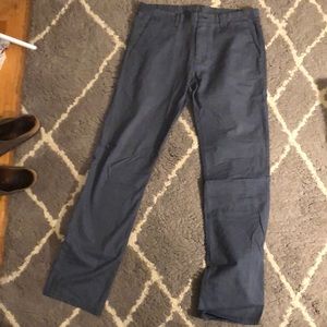 Calvin Klein Body fit dress pants 33X34